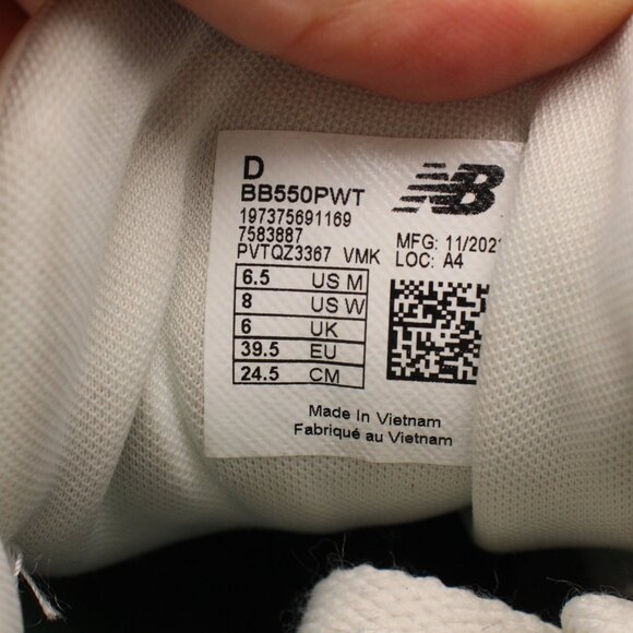 New Balance 550 Men\'s 6.5 D Women 8 Sea Salt/Nightwatch Green Sneakers BB550PWT main image 10